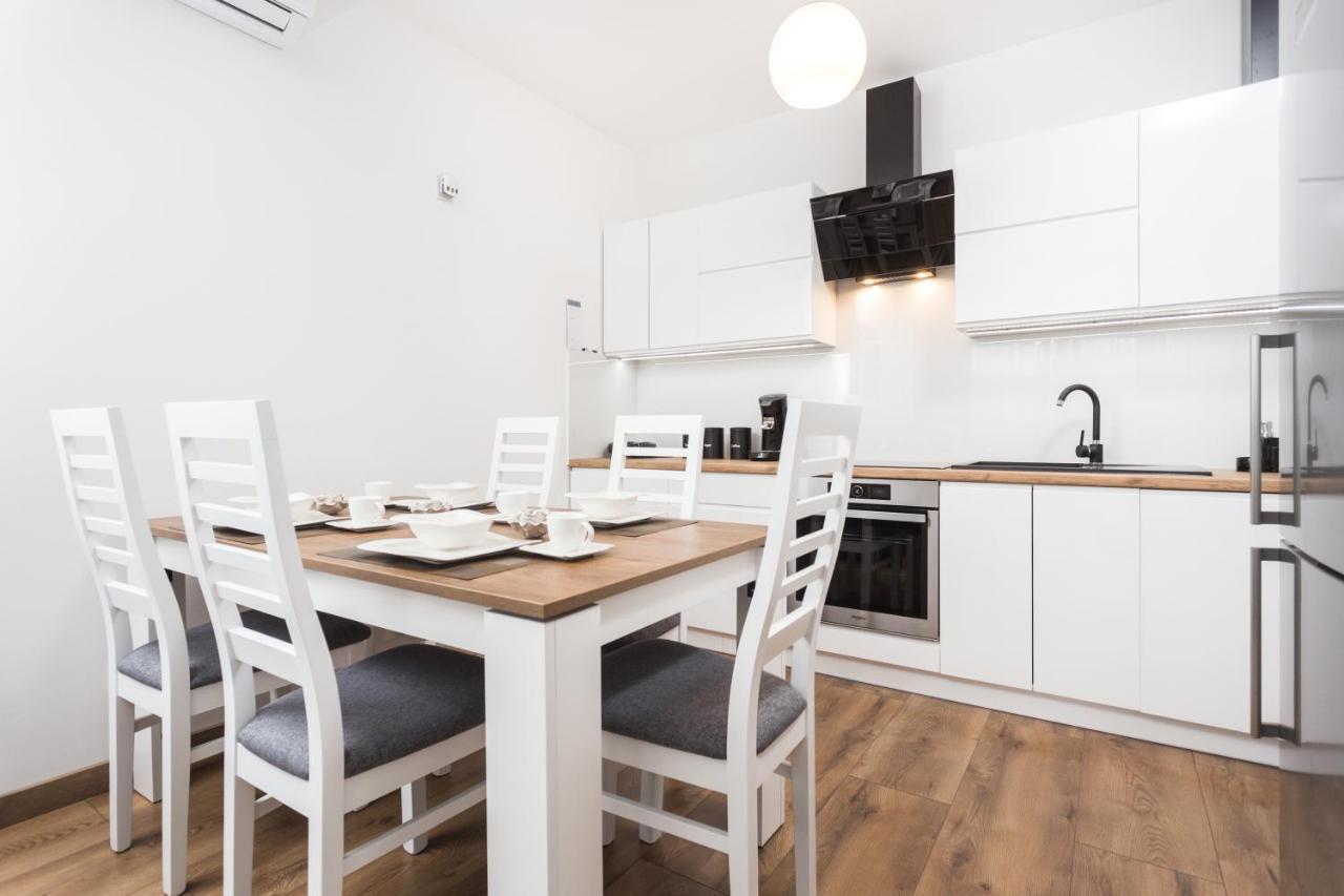 City Of The Kings - Wolf Apartment Krakow Ngoại thất bức ảnh